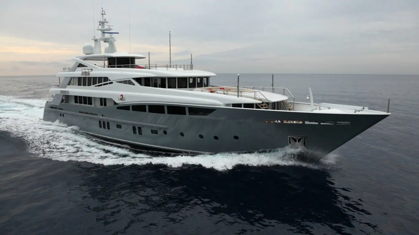 Yacht 2 Ladies 152 | Yachts