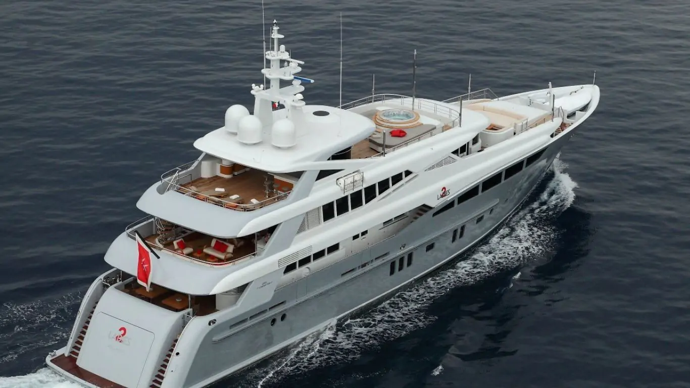 Yacht 2 Ladies 152 | Yachts