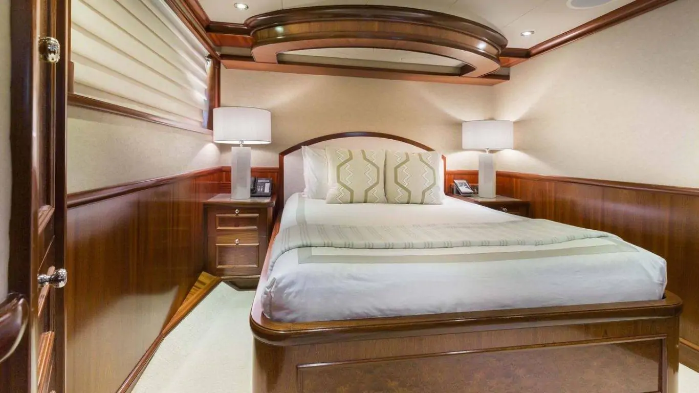 Yacht Far From It 142 | Yachts