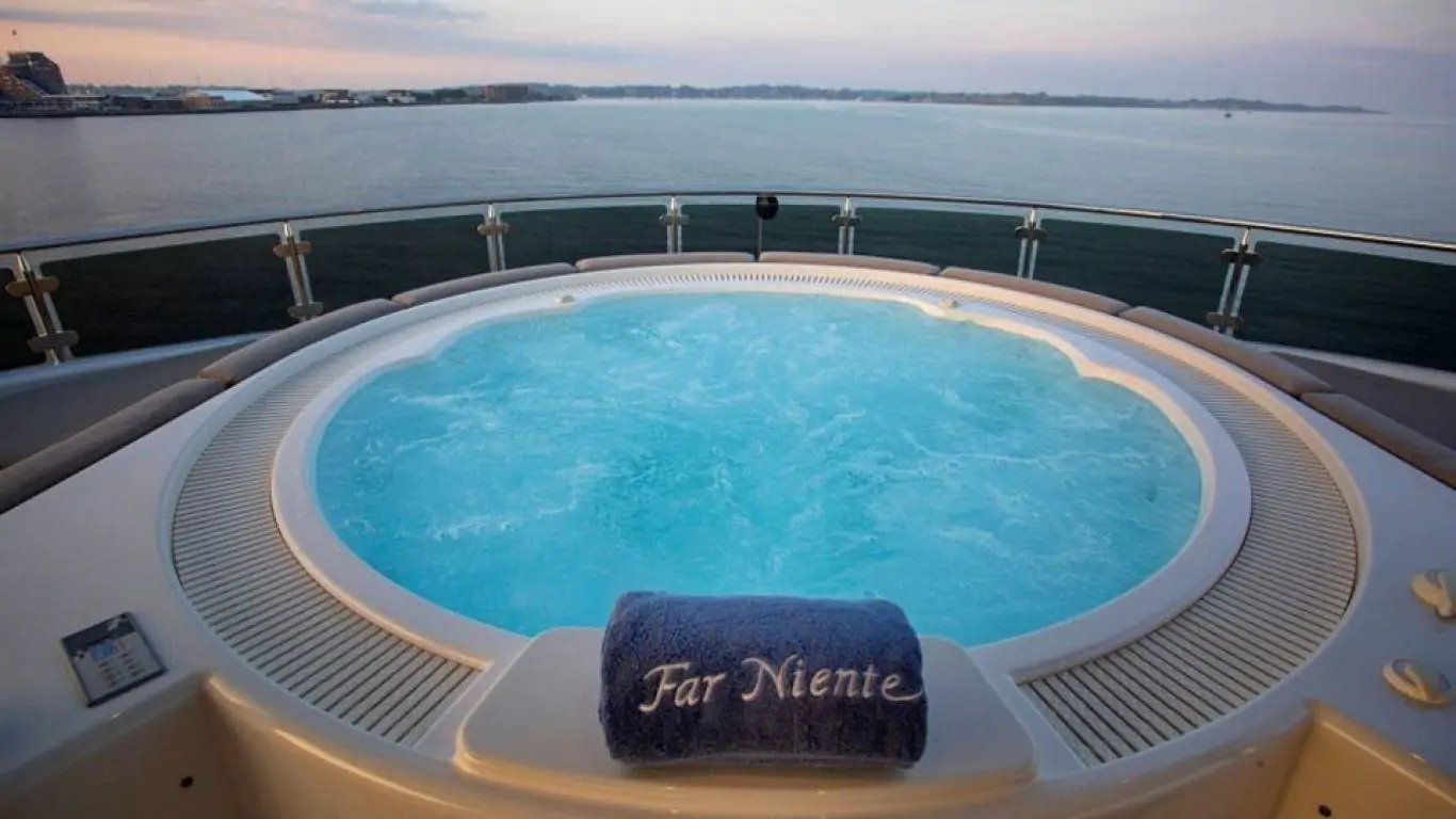 Yacht Far Niente 130 | Yachts