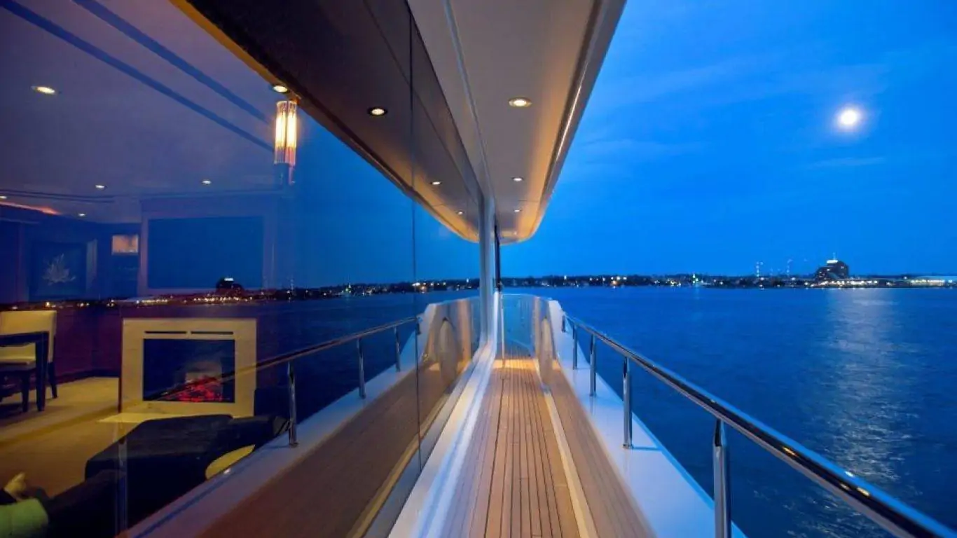 Yacht Far Niente 130 | Yachts