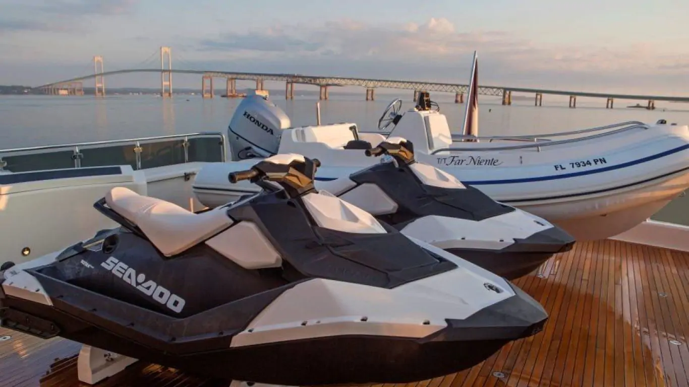 Yacht Far Niente 130 | Yachts