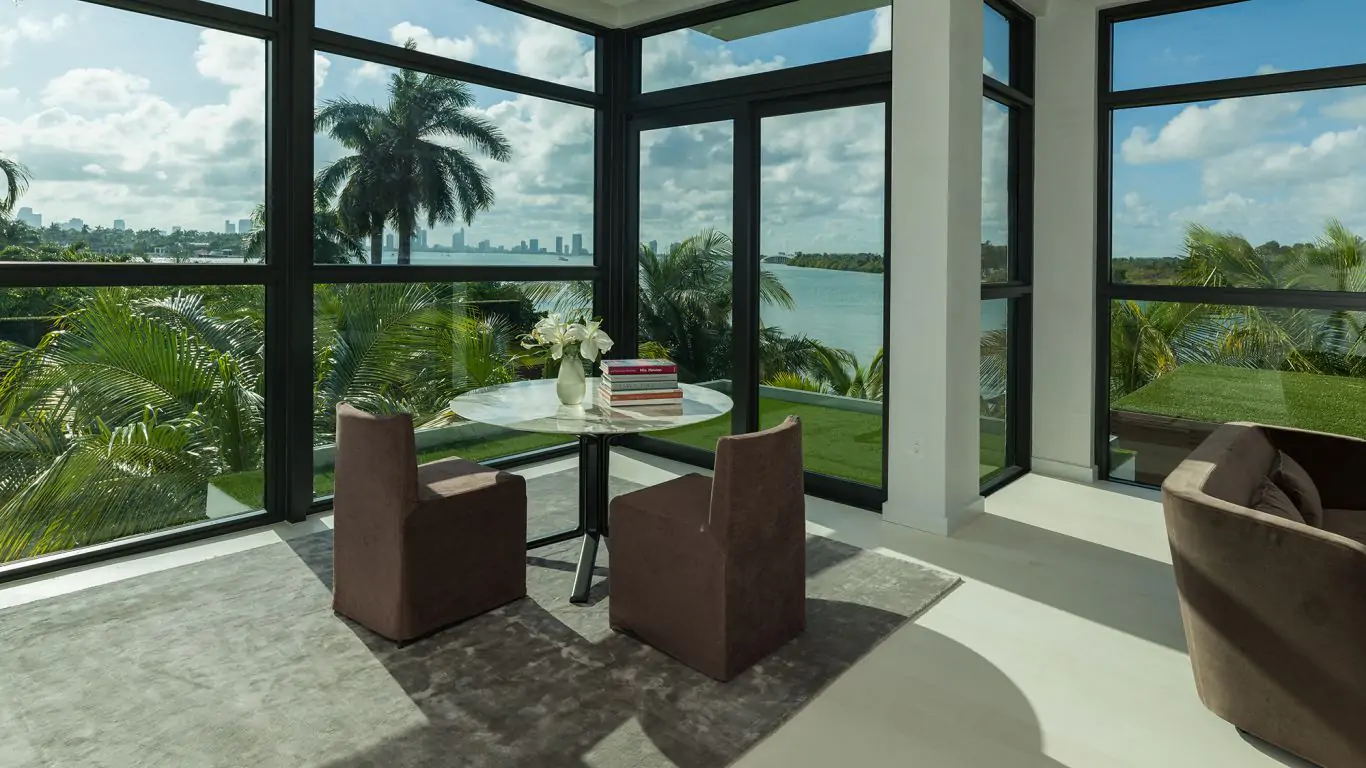 Villa Abigal | Miami