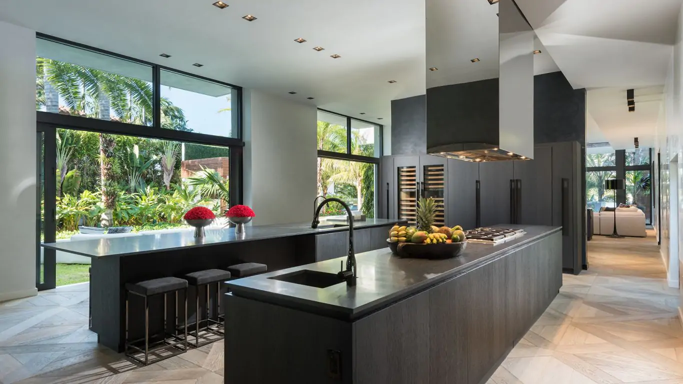 Villa Abigal | Miami