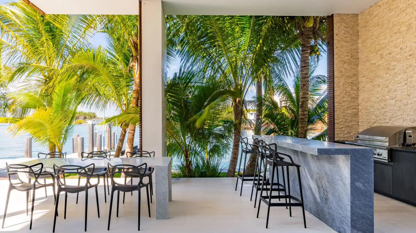 Villa Abigal | Miami