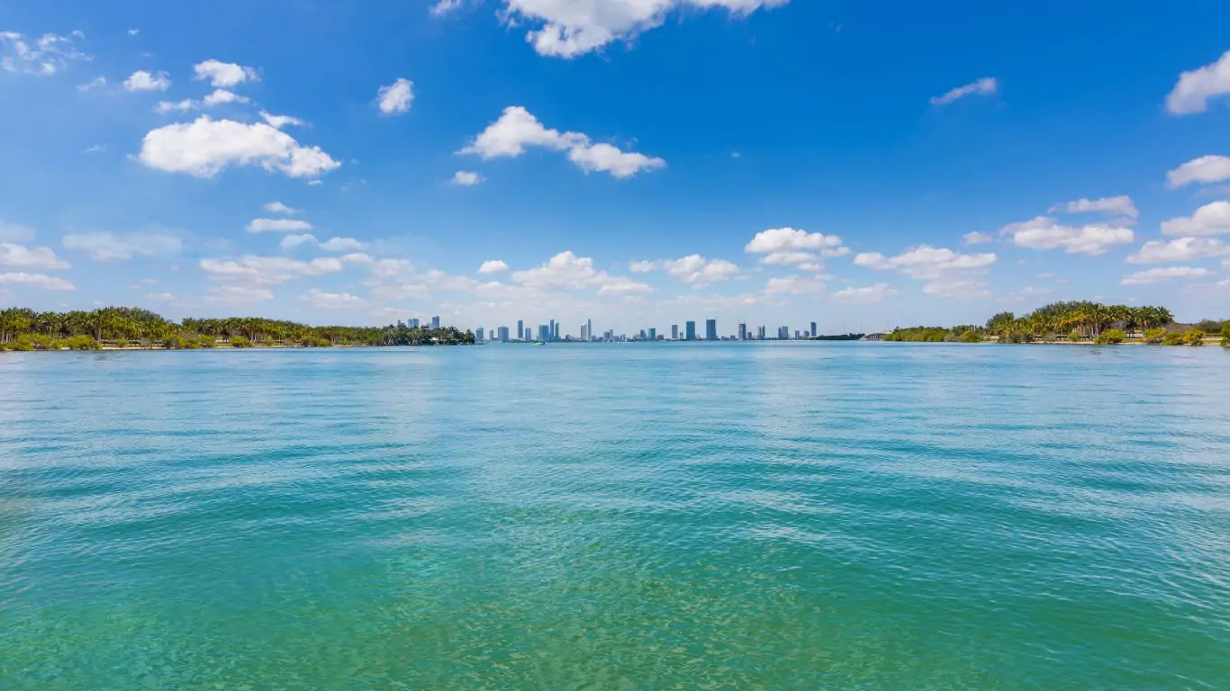 Villa Abigal | Miami