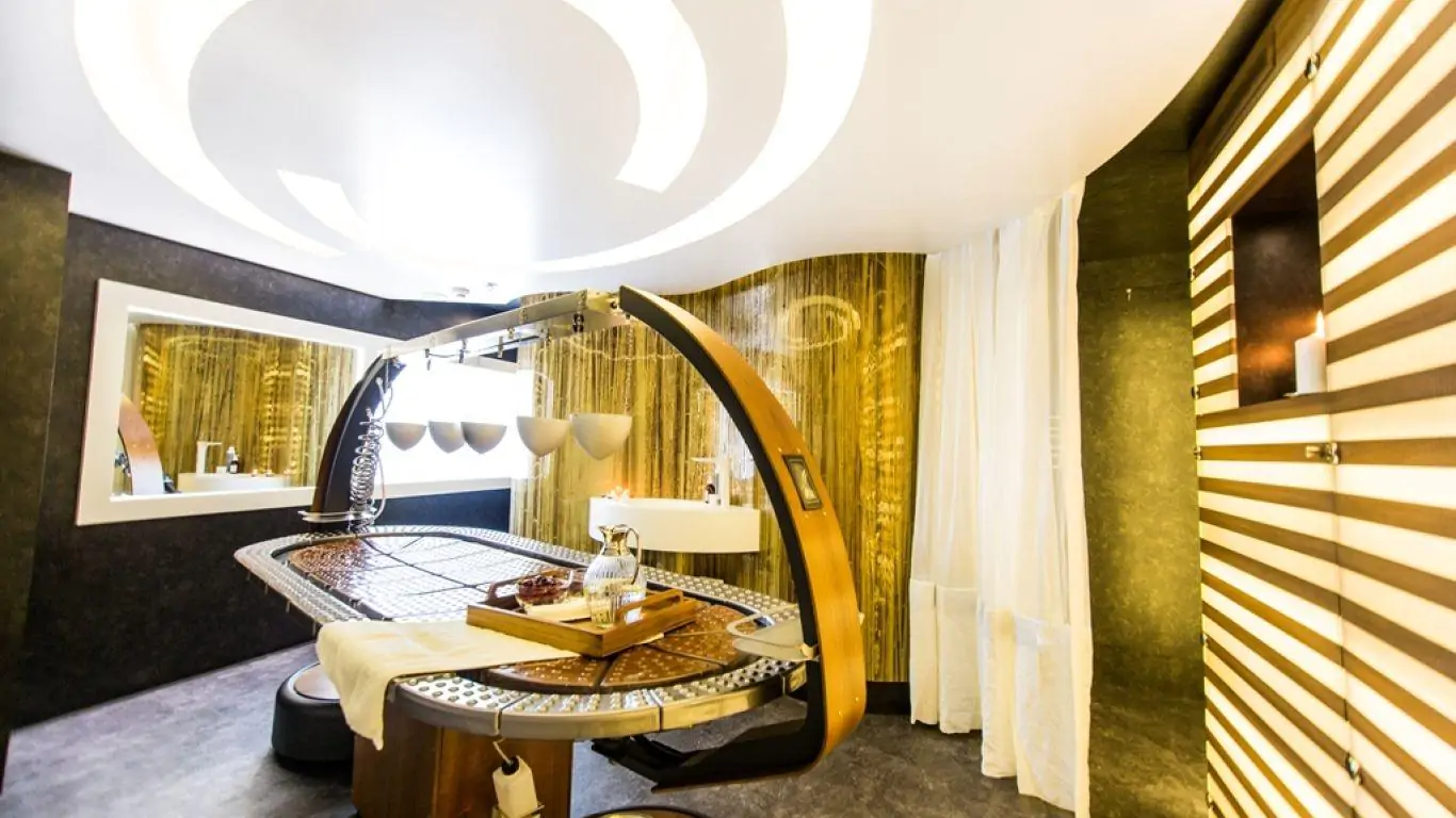 Yacht Saluzi 226 | Yachts
