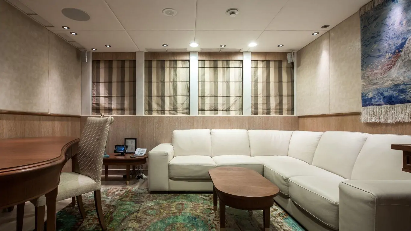 Yacht Moonlight II 300 | Yachts