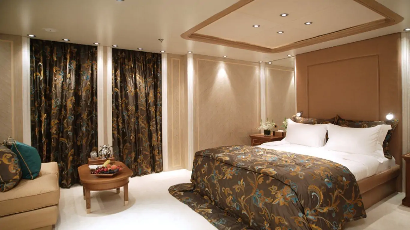 Yacht Moonlight II 300 | Yachts