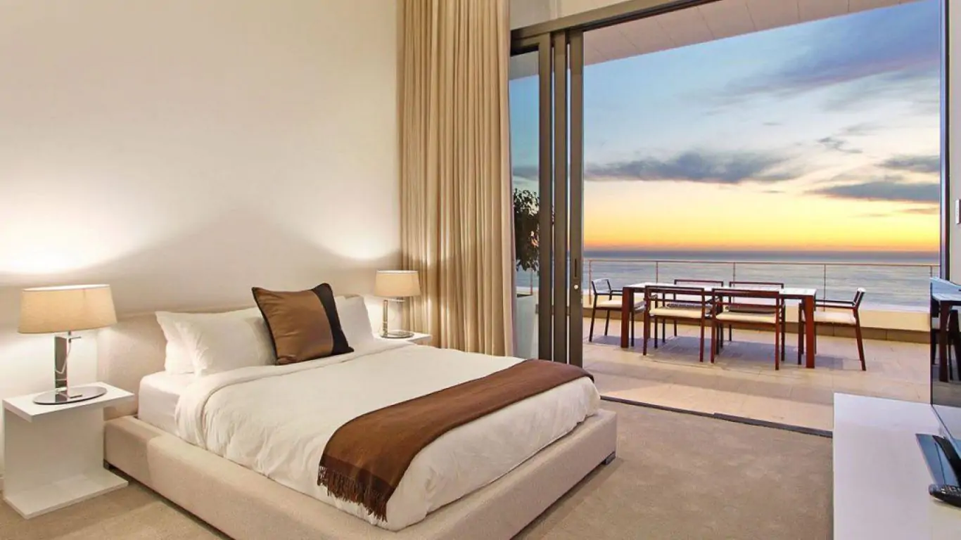 Villa Pentagon | Cape Town