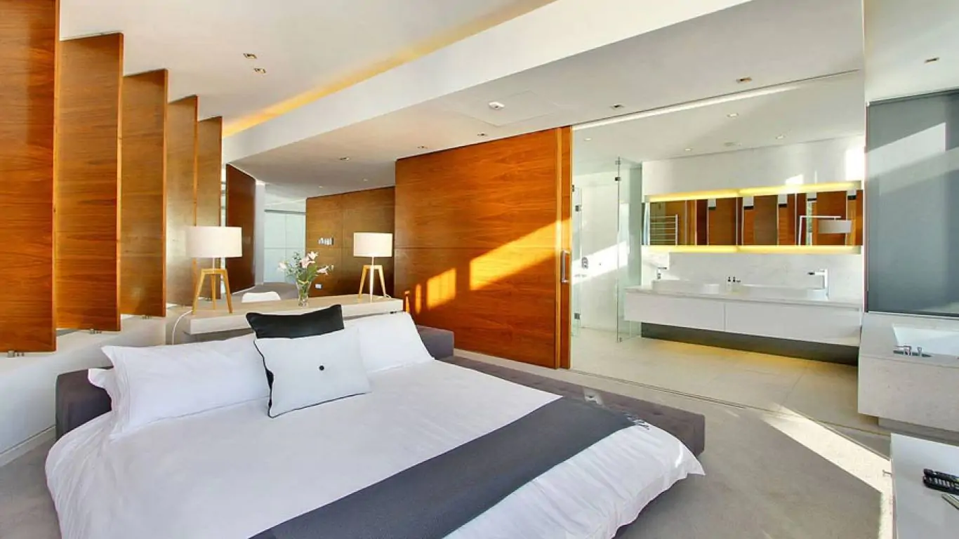 Villa Pentagon | Cape Town