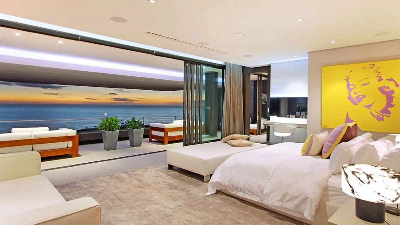 Villa Pentagon | Cape Town