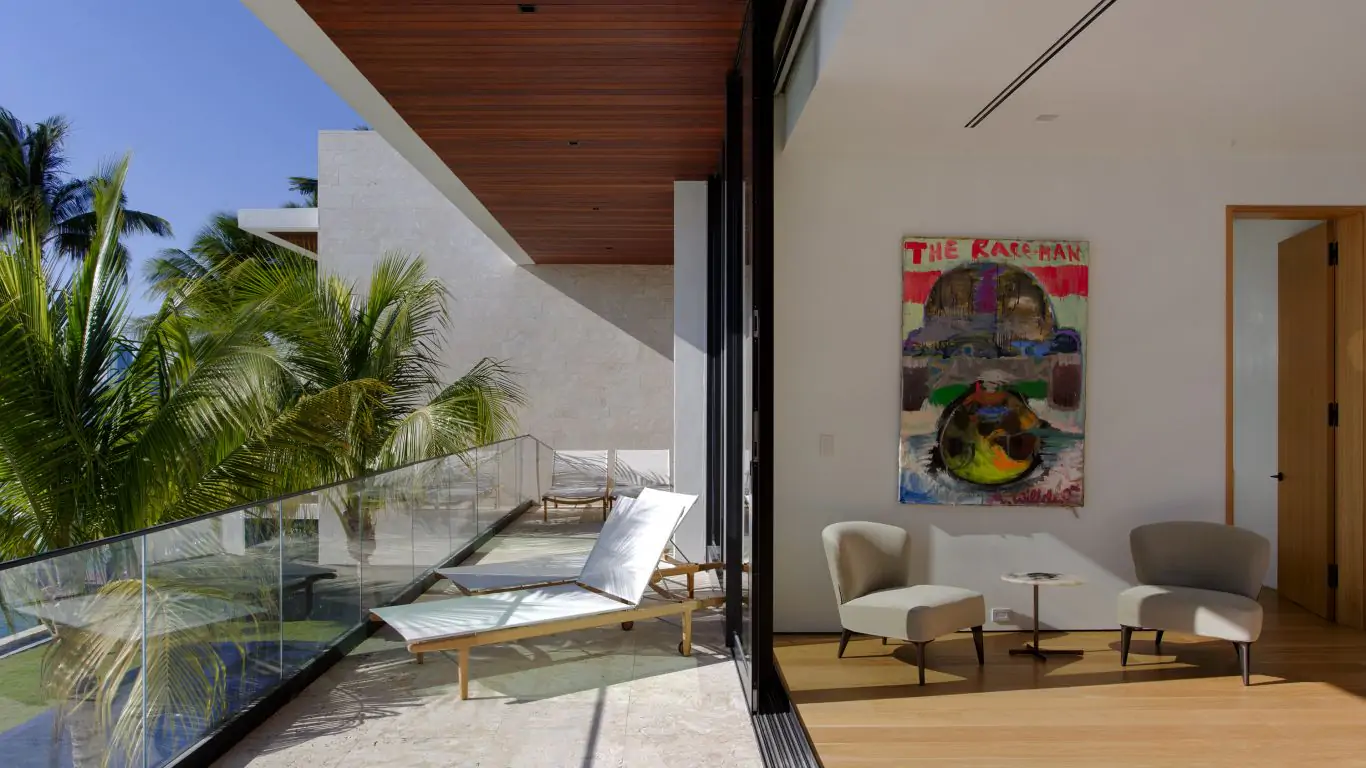 Villa Diana | Miami