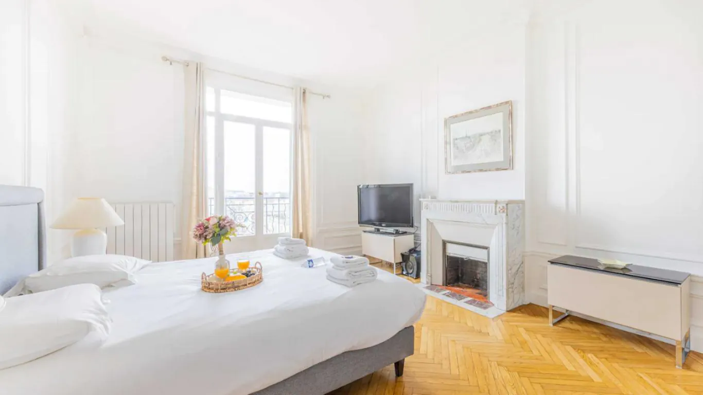 Apartment Cadmus | Paris