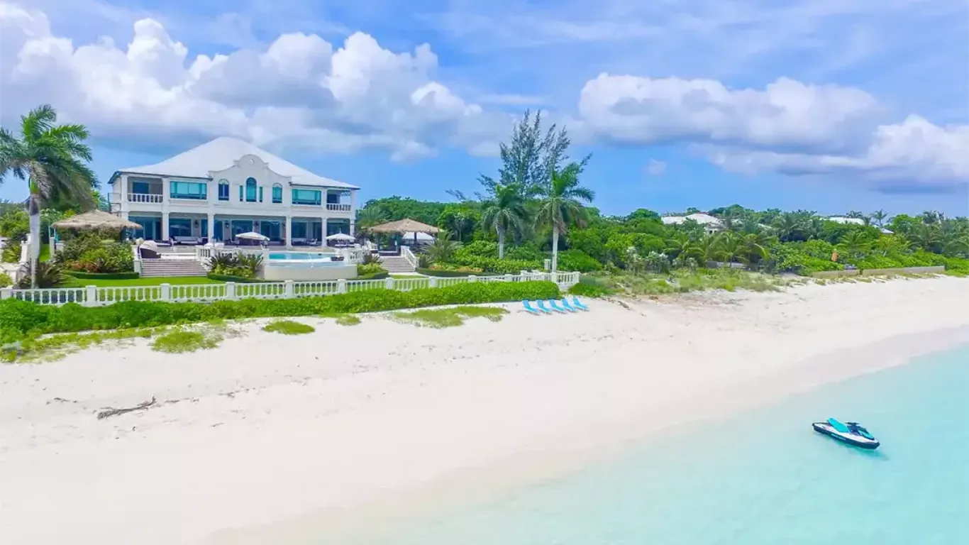 Villa Cara | Bahamas