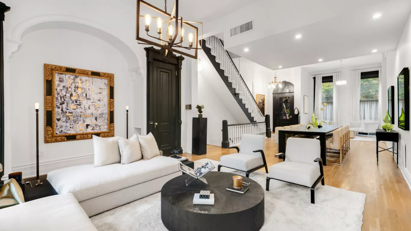 Townhouse Sadie | New York City