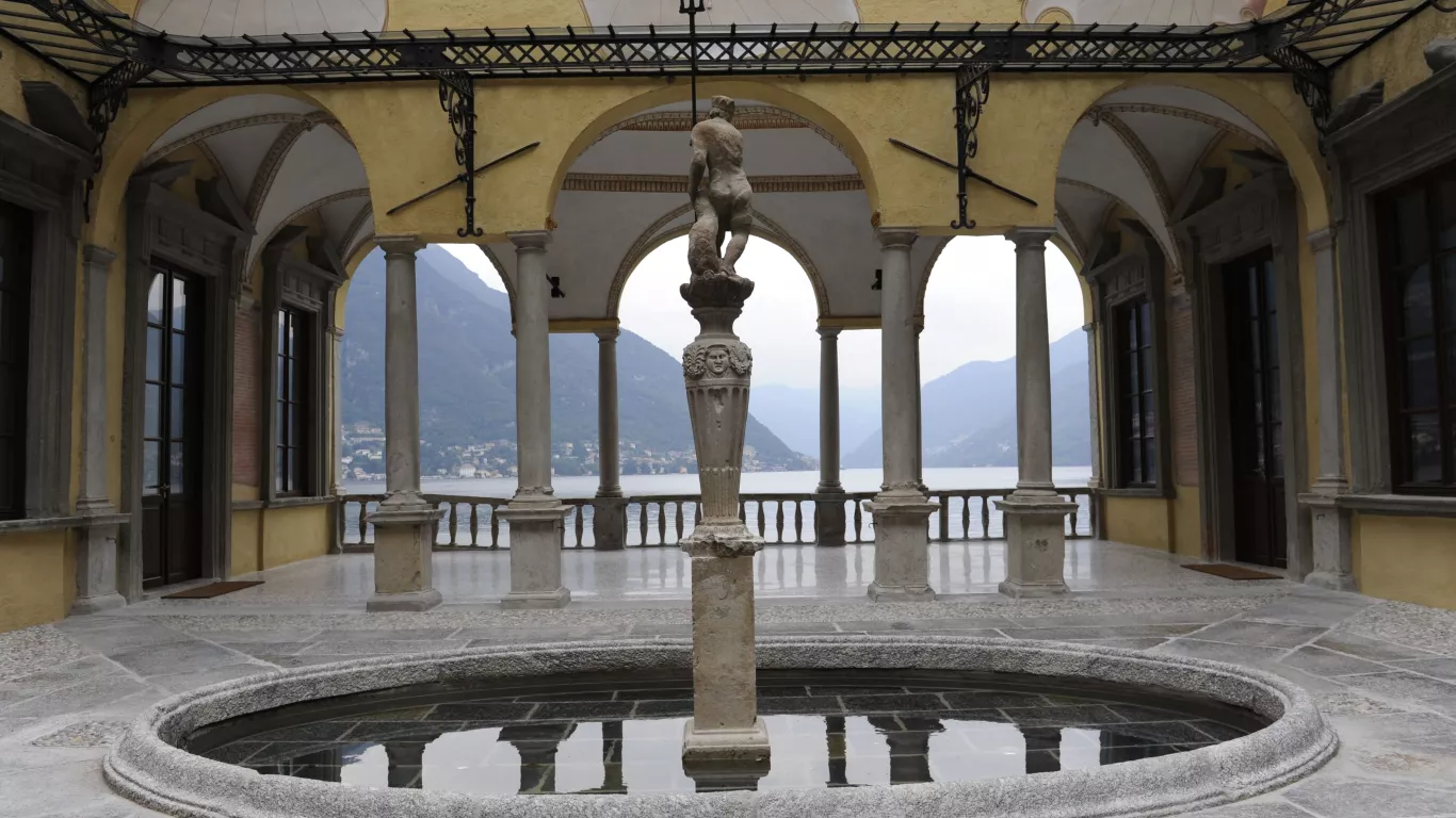 Villa Pliniana | Lake Como