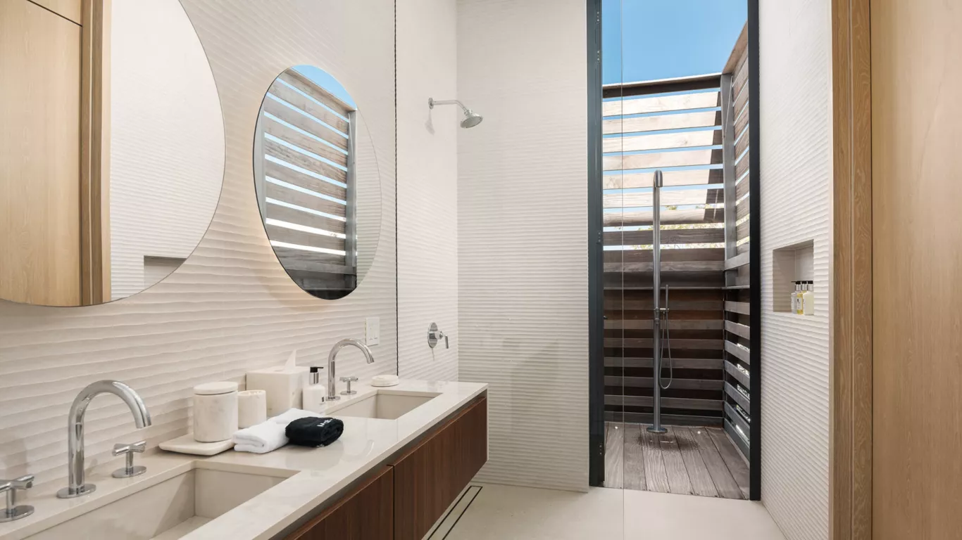 Villa Emerald Breeze | Turks and Caicos