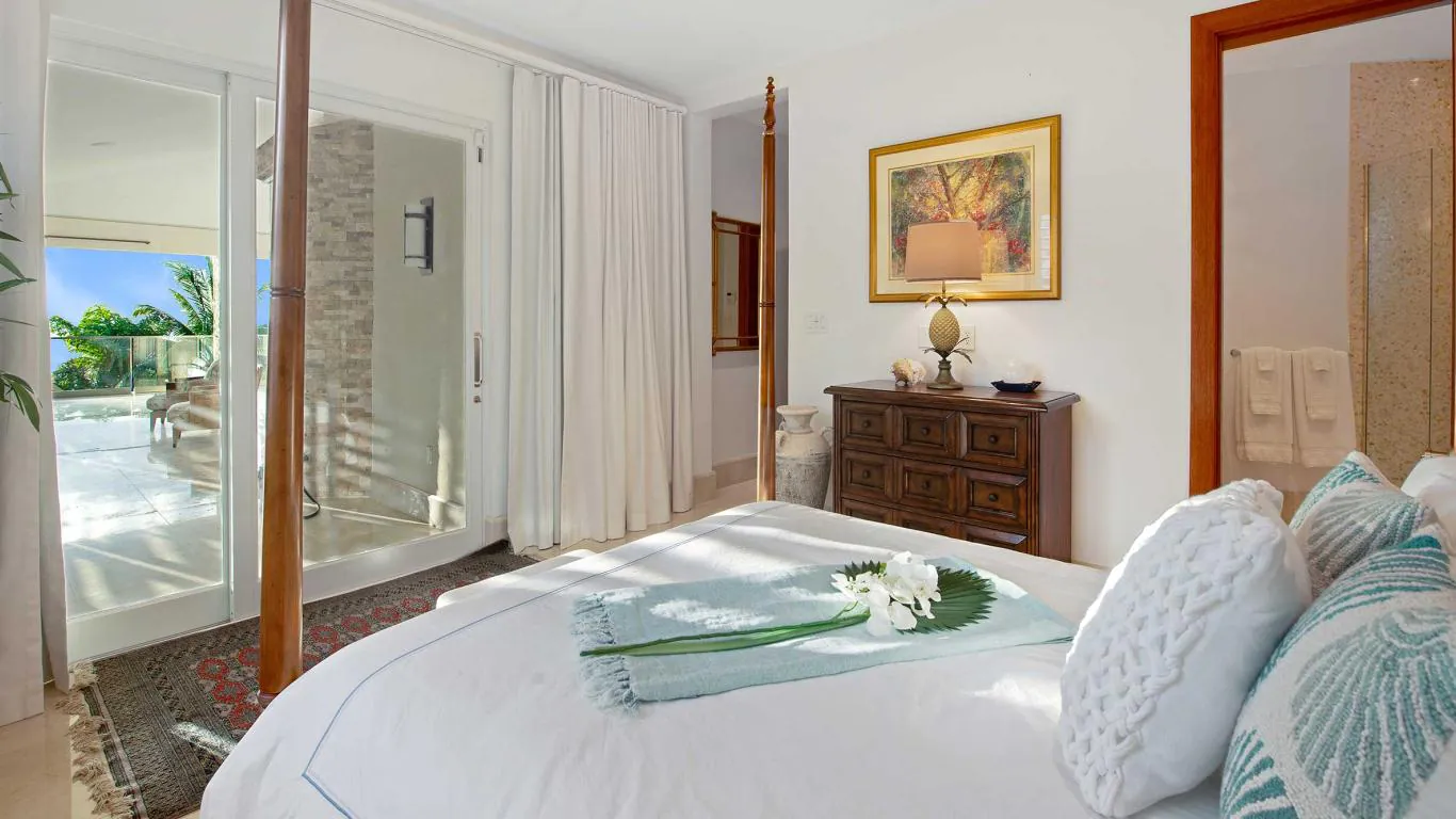 Villa Paradis Sur Mer | Cayman Islands