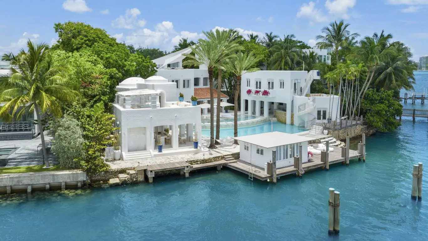 Villa Leah | Miami