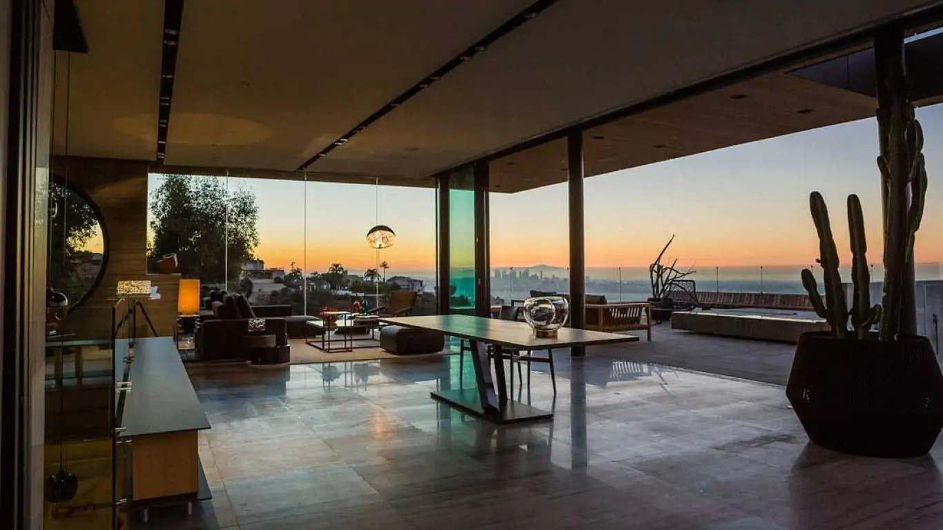 Villa Selena | Los Angeles