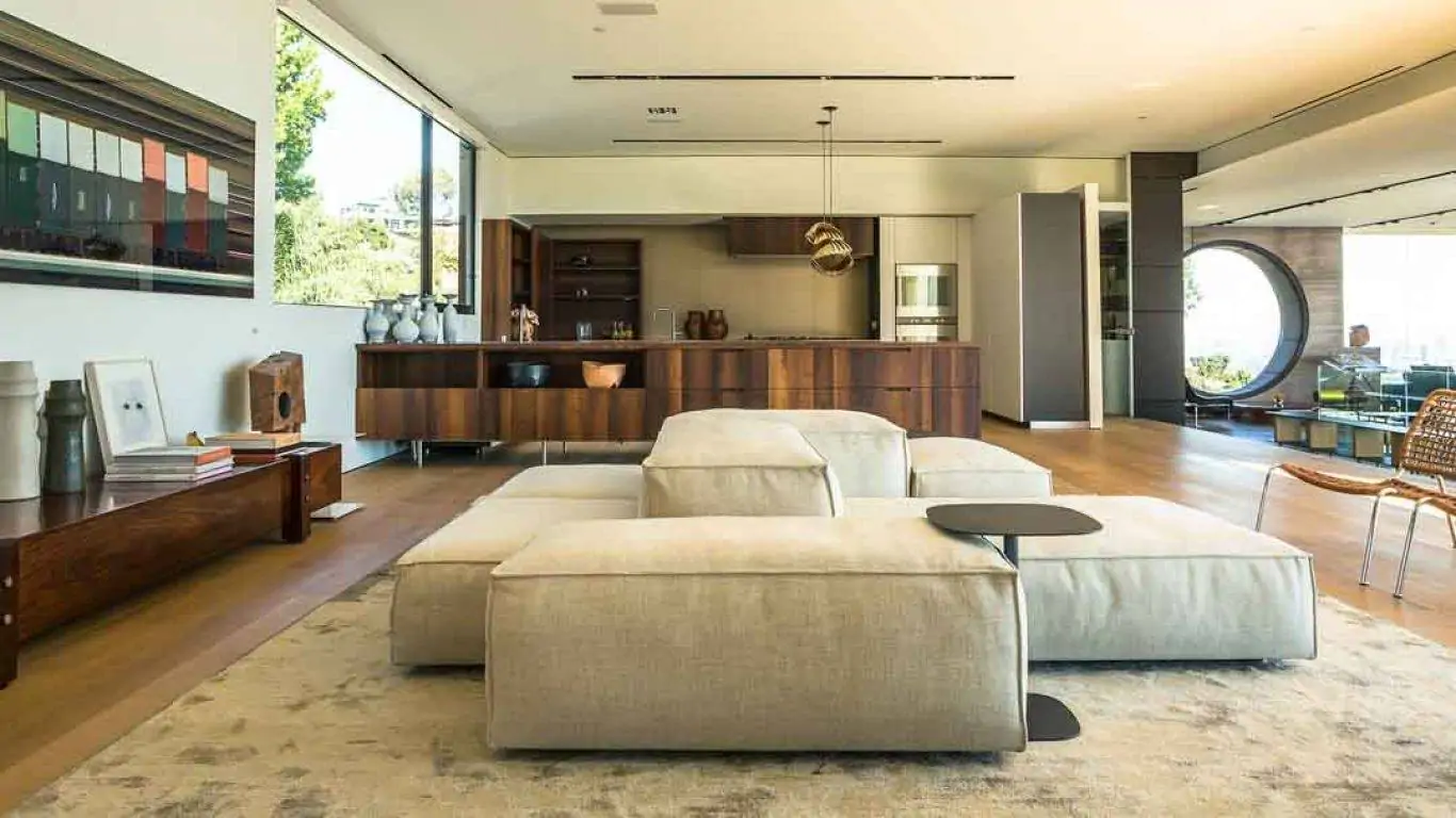 Villa Selena | Los Angeles