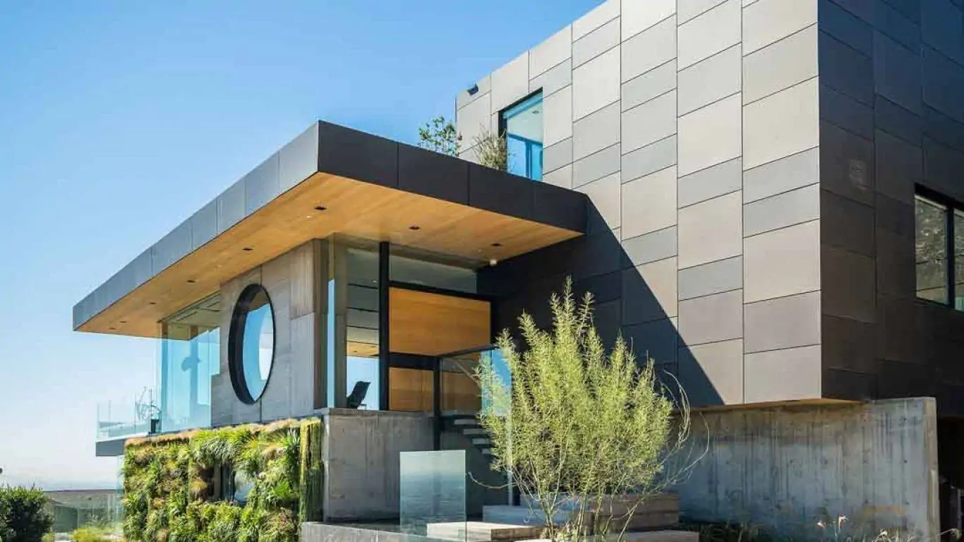 Villa Selena | Los Angeles