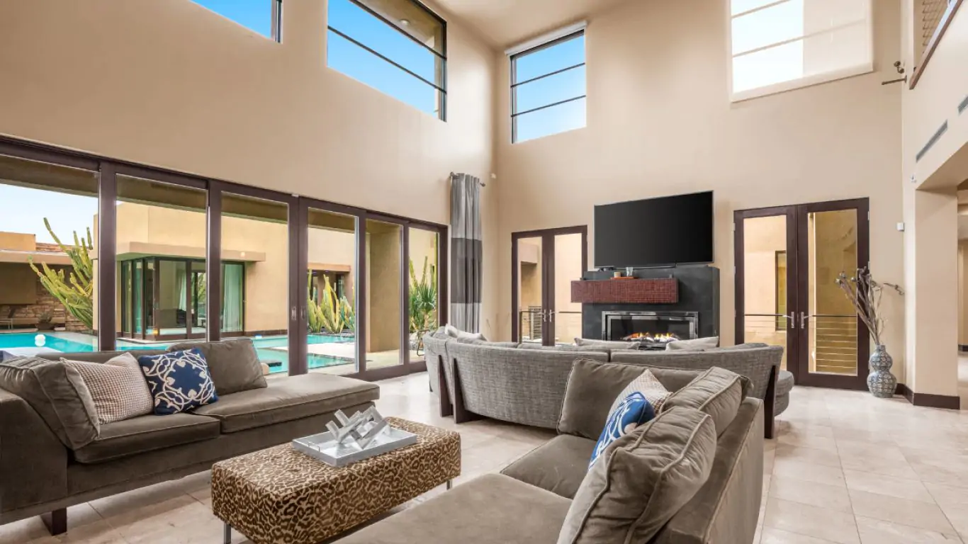 Villa Thea | Las Vegas