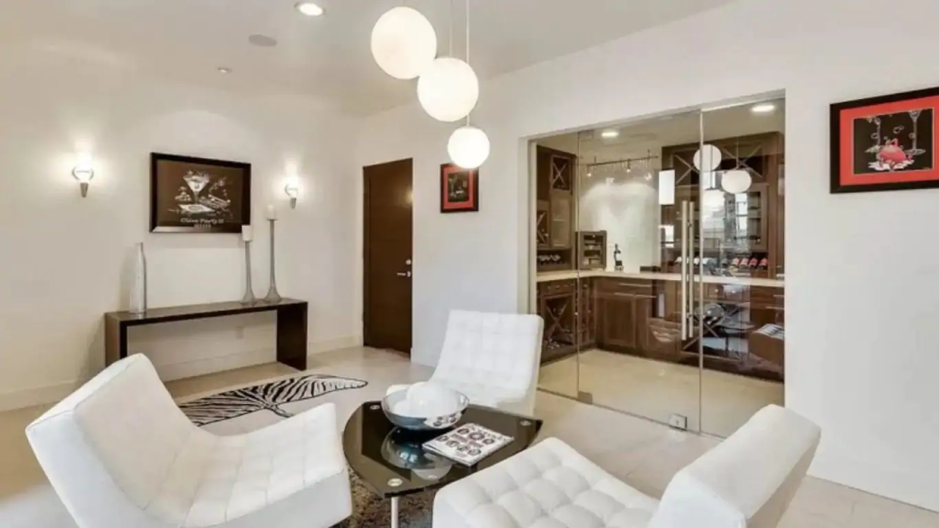 Villa Thea | Las Vegas