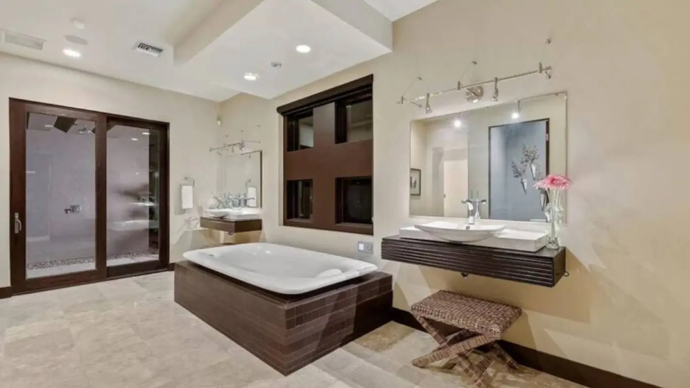 Villa Thea | Las Vegas