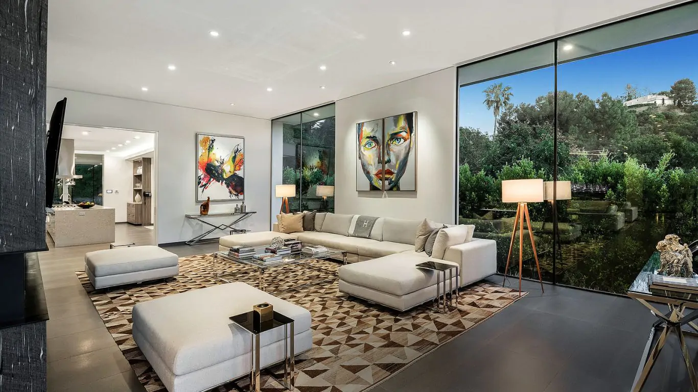 Villa Rihanna | Los Angeles