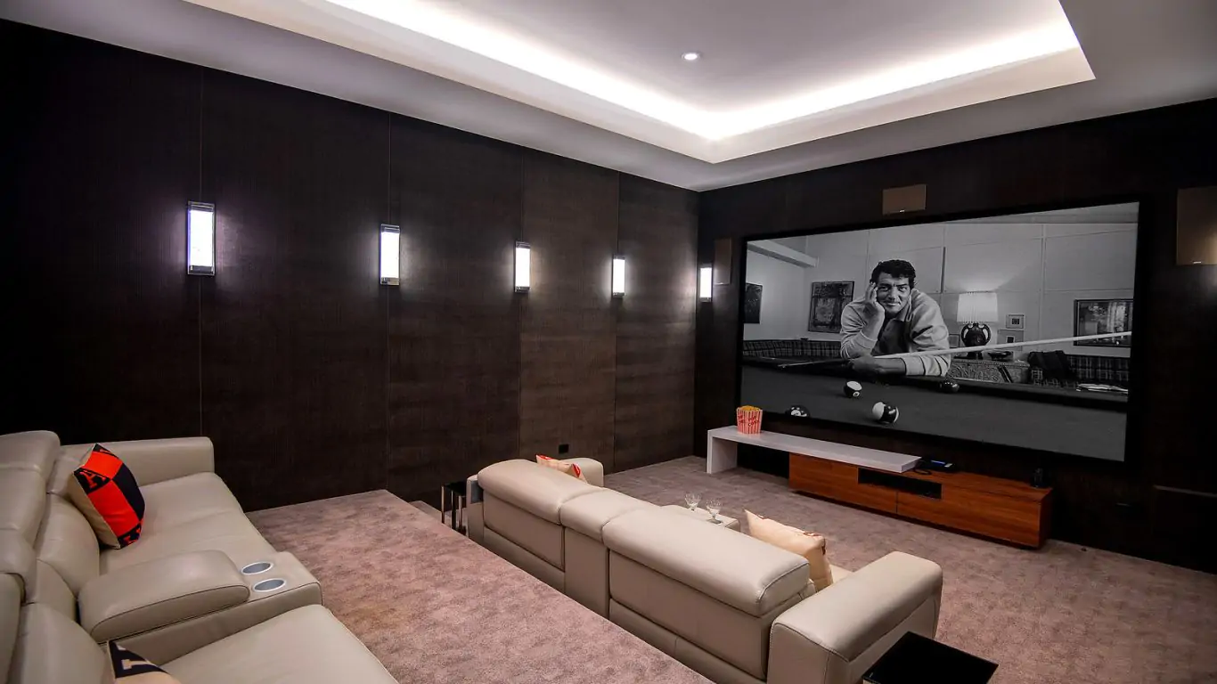 Villa Rihanna | Los Angeles