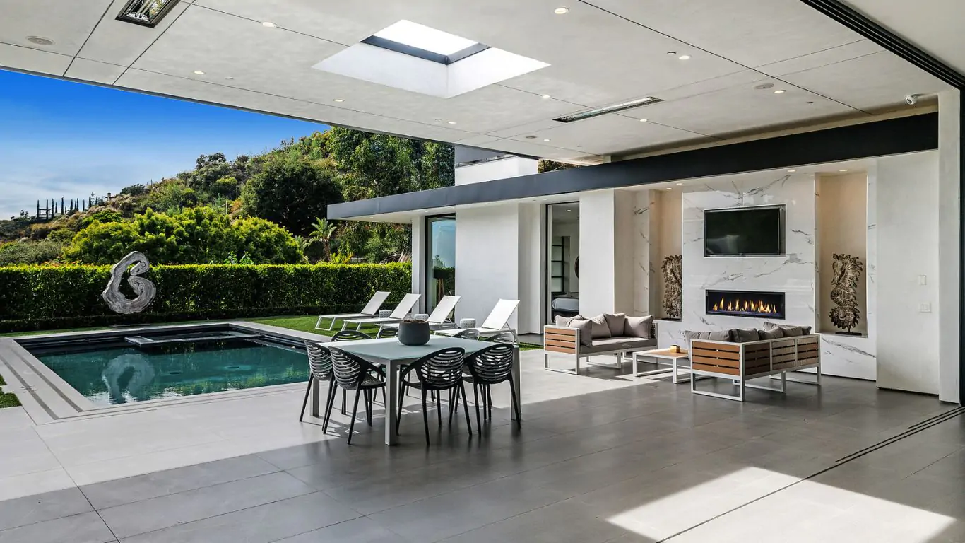 Villa Rihanna | Los Angeles