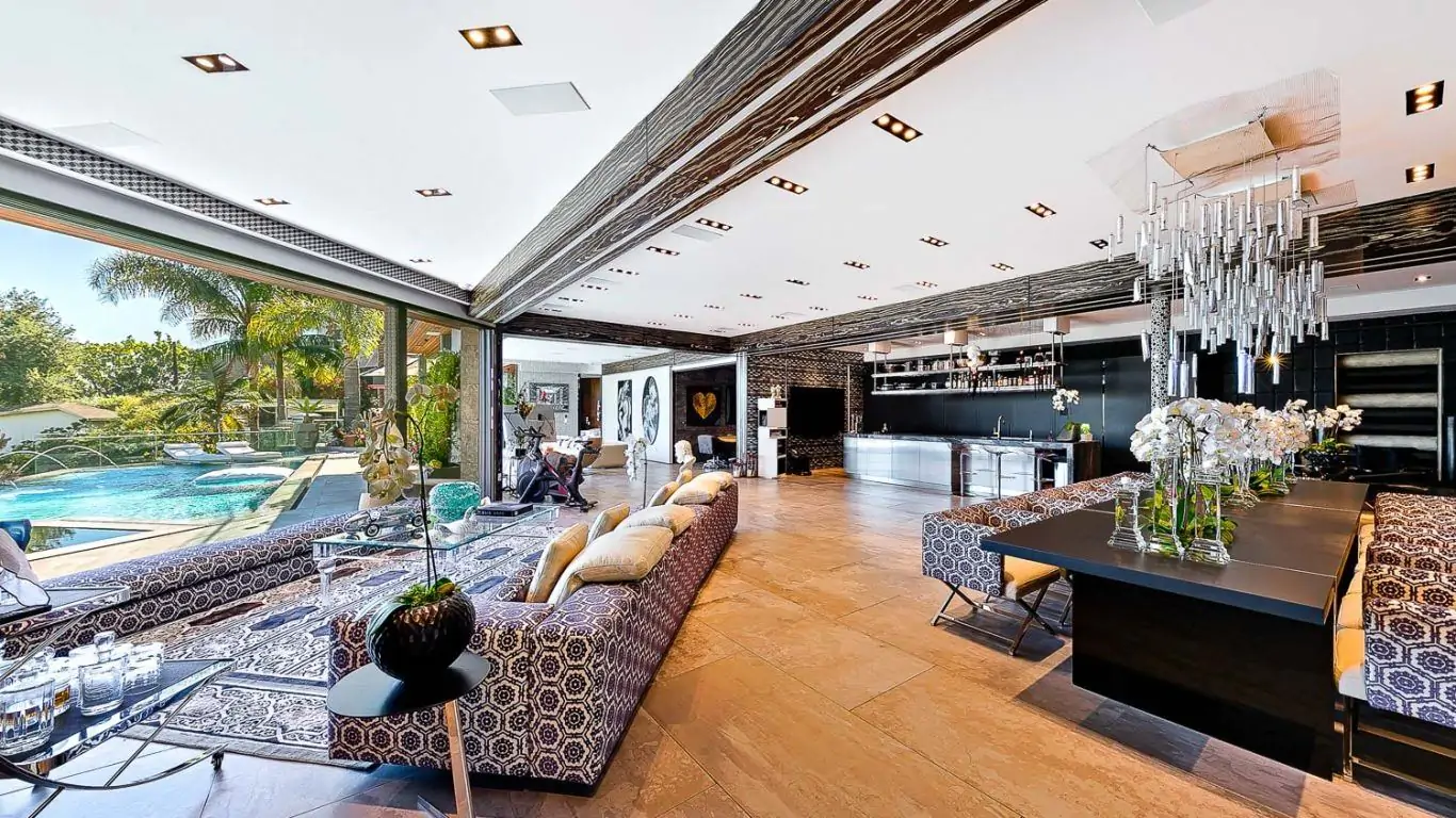 Villa Vita | Los Angeles