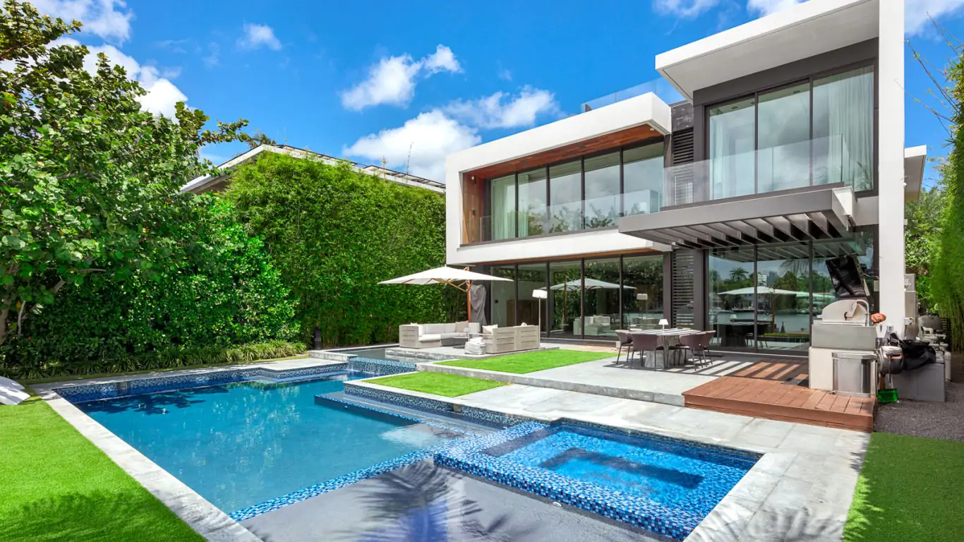 Villa Aria | Miami