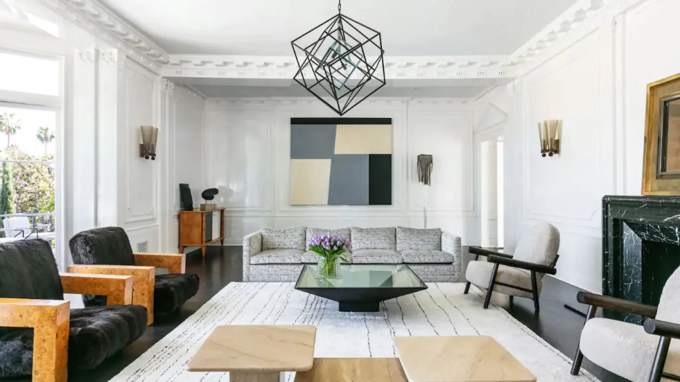Villa Evangelina | Los Angeles