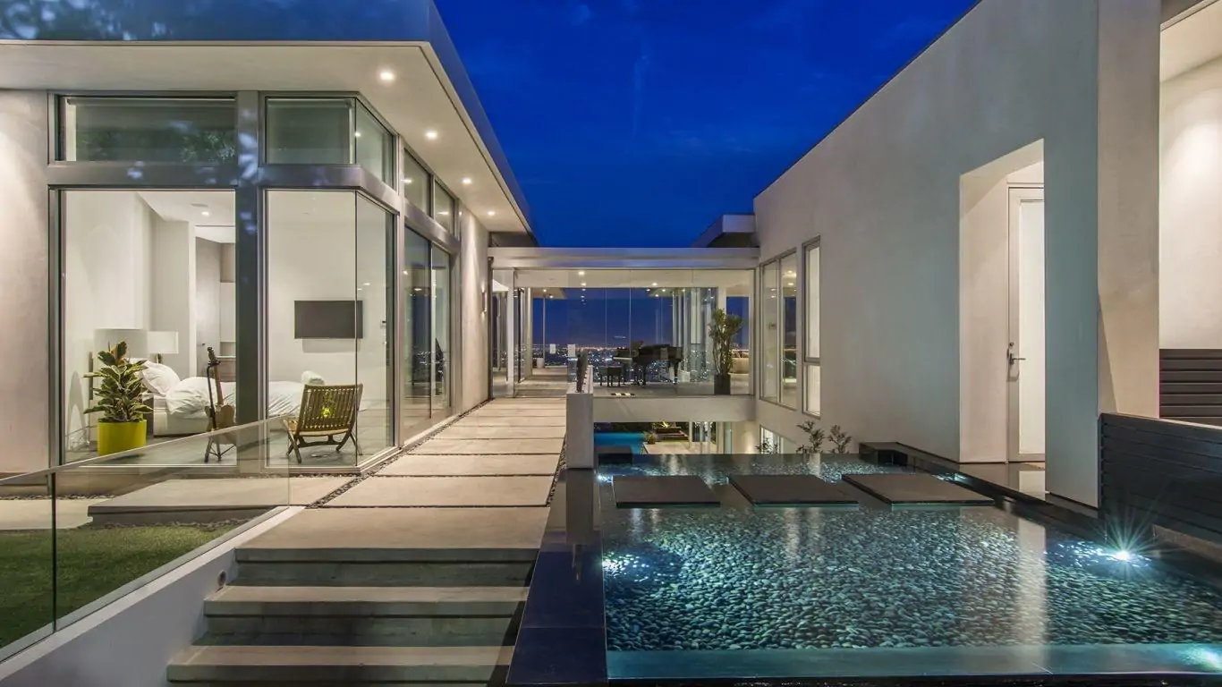 Villa Magda | Los Angeles