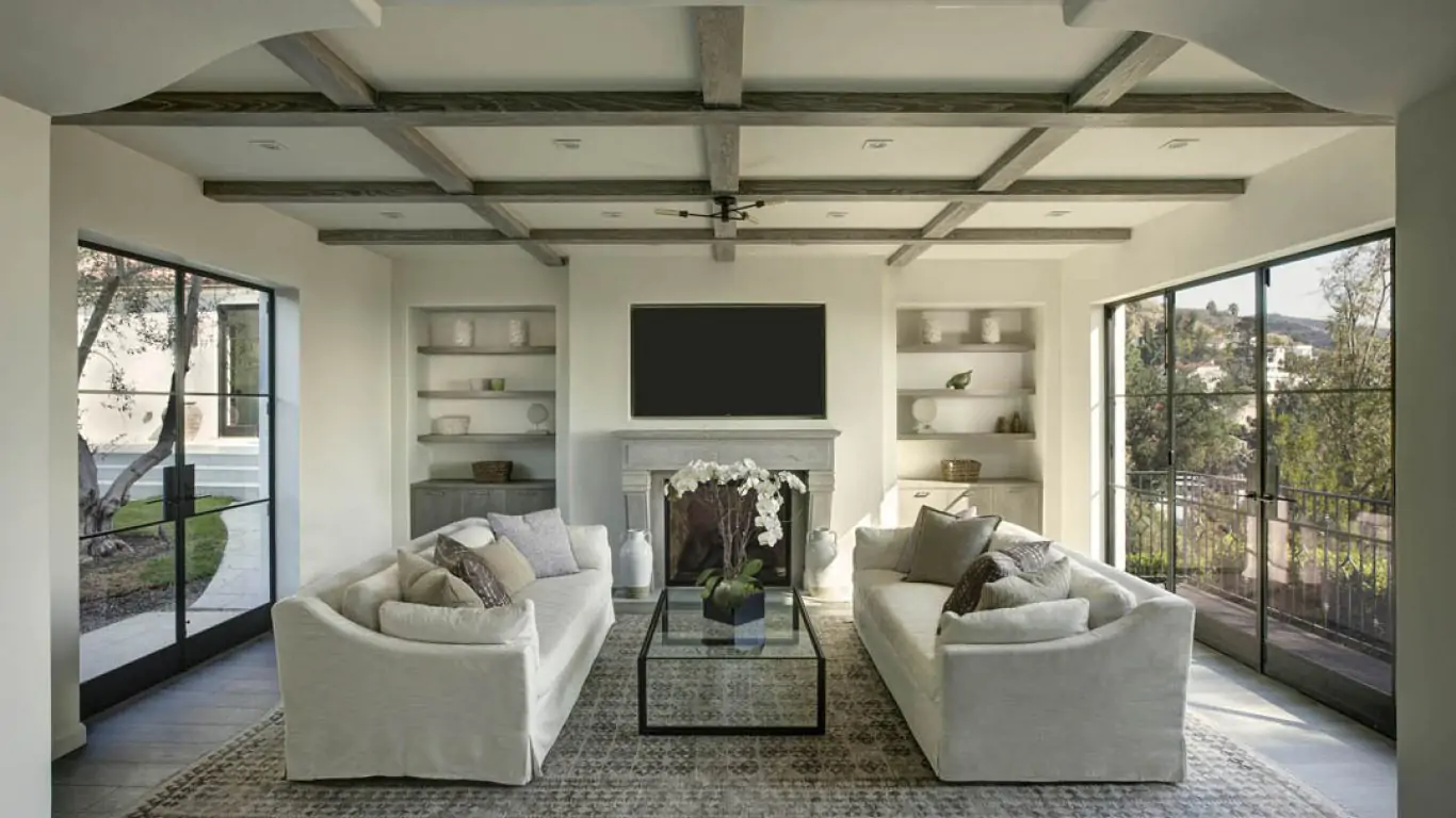 Villa Larisa | Los Angeles