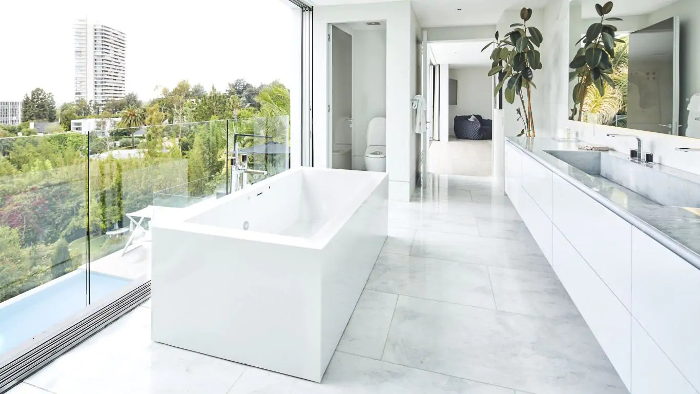 Villa Daphne | Los Angeles