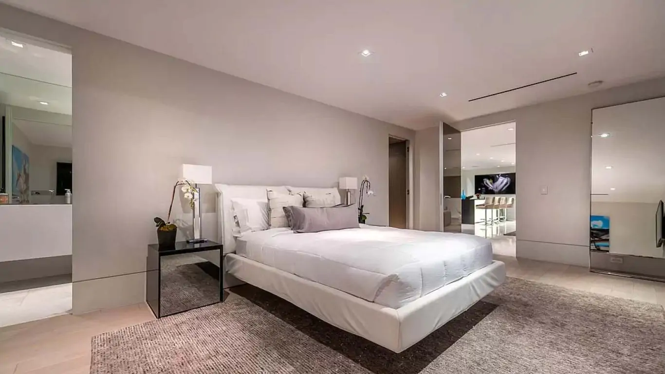Villa Daphne | Los Angeles