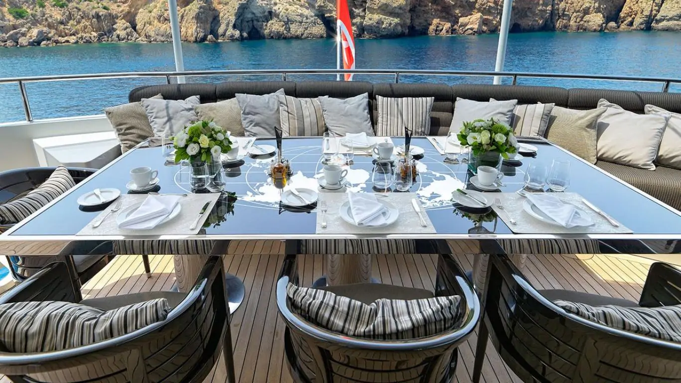 Yacht Bliss 144 | Yachts