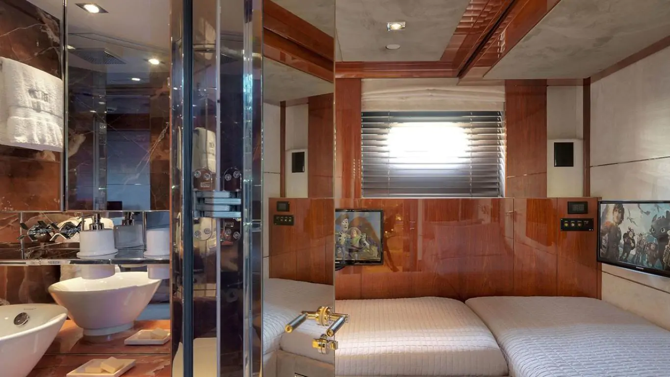Yacht Bliss 144 | Yachts