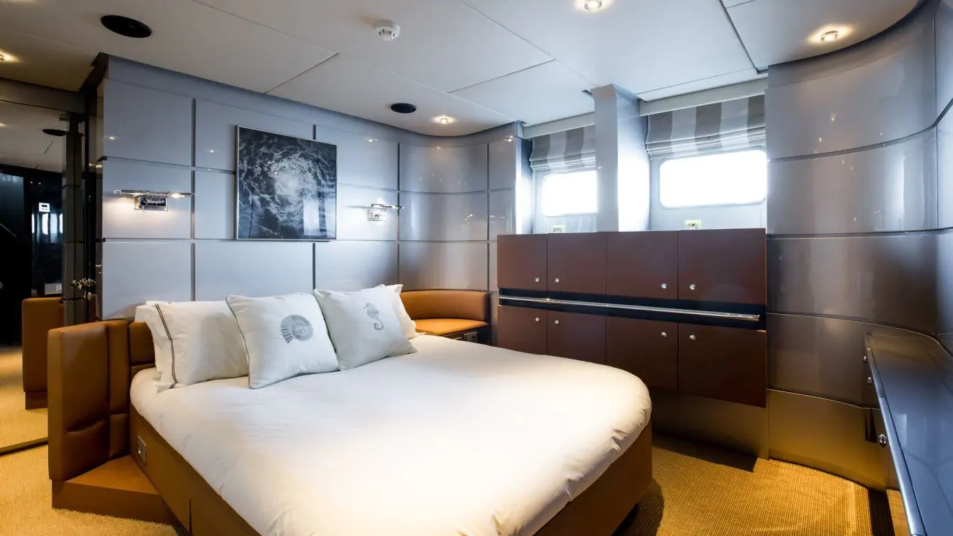 Yacht Pandion 121 | Yachts