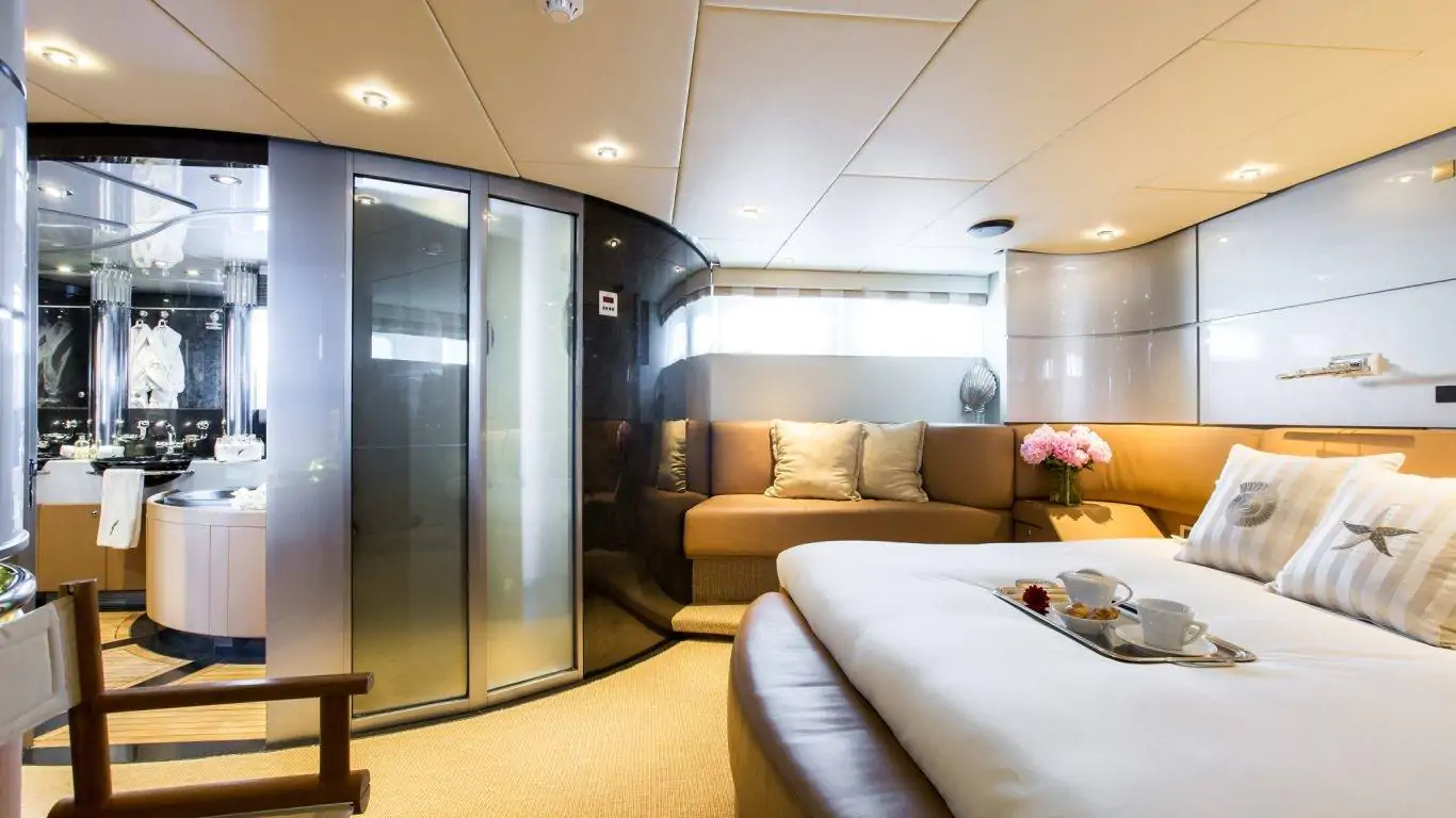 Yacht Pandion 121 | Yachts