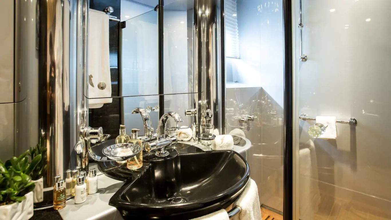 Yacht Pandion 121 | Yachts