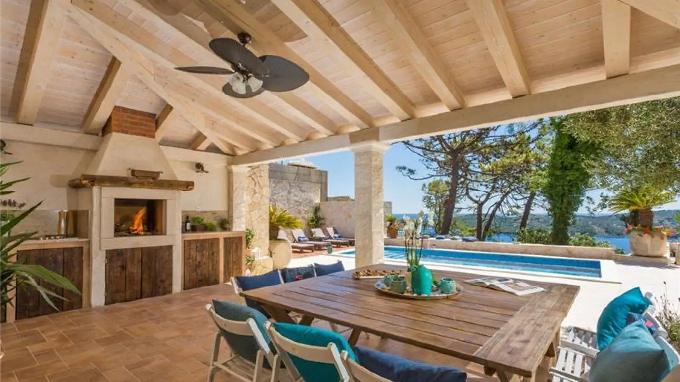 Villa Helen | Croatia