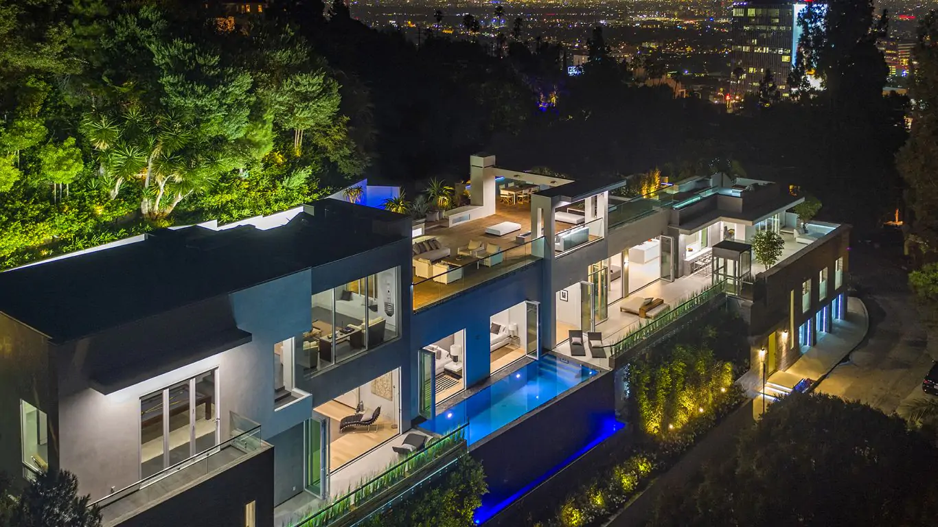 Villa Ninel | Los Angeles