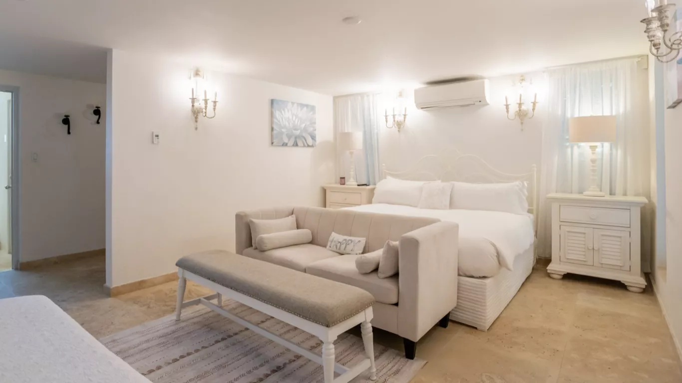 Villa Pearl West | Turks and Caicos