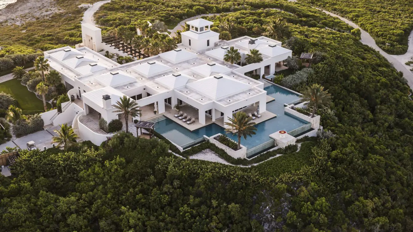 Over Yonder Cay | Bahamian Islands