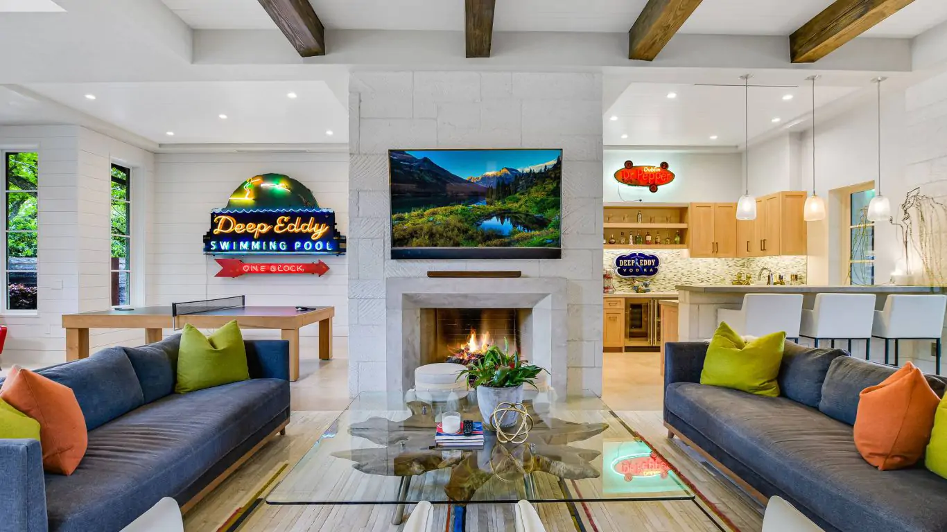 Villa Viona | Austin